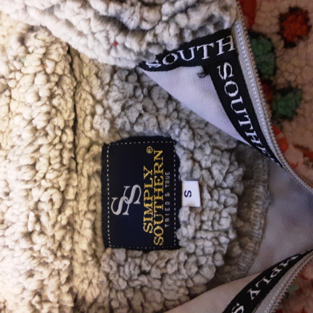 Simply Southern Pullover